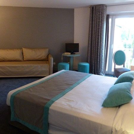 H Hotel Йер Экстерьер фото